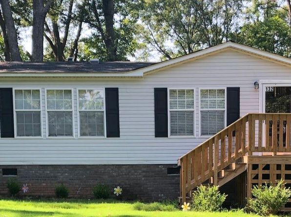 132 G St