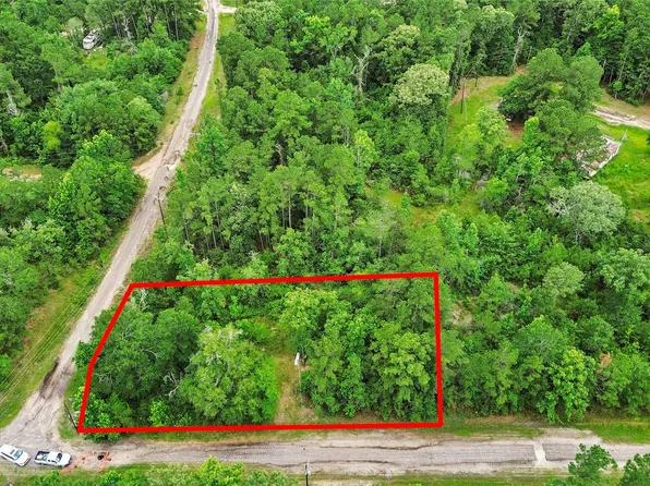 413 N Settlers Way, Trinity, TX 75862