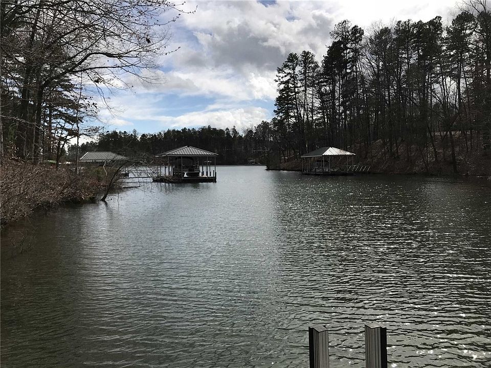 1st image of 208 Rocky Springs Dr