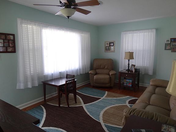 3rd image of 3108 Oaklawn Ave NW