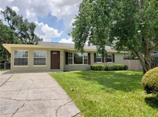 1203 Mizell Rd, Leesburg, FL 34748