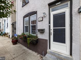 4325 Terrace St, Philadelphia, PA 19128
