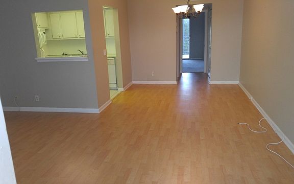 5th image of 4031 Berkshire B