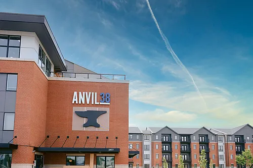 Anvil 38 Apartments Photo 1