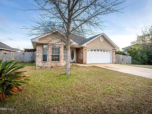 3rd image of 3806 Timber Lake Dr
