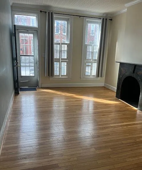 414 E Fort Ave — Photo 3