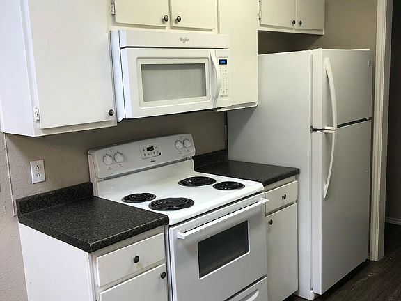 4th image of 513 N Dover Ave APT B
