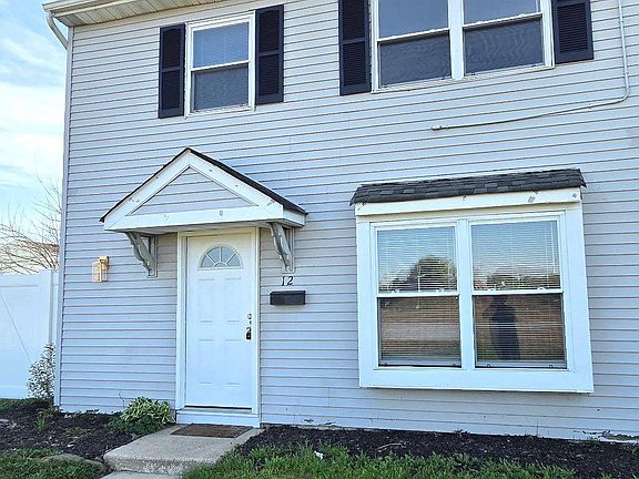 2nd image of 12 Lehigh Ct