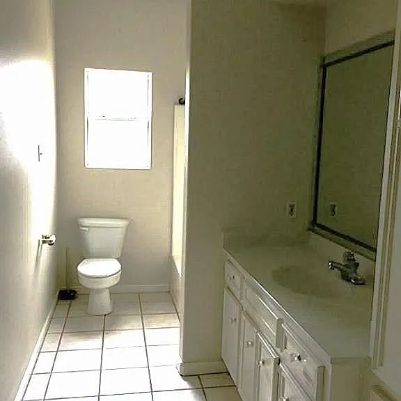 306 Bush Dr — Photo 11