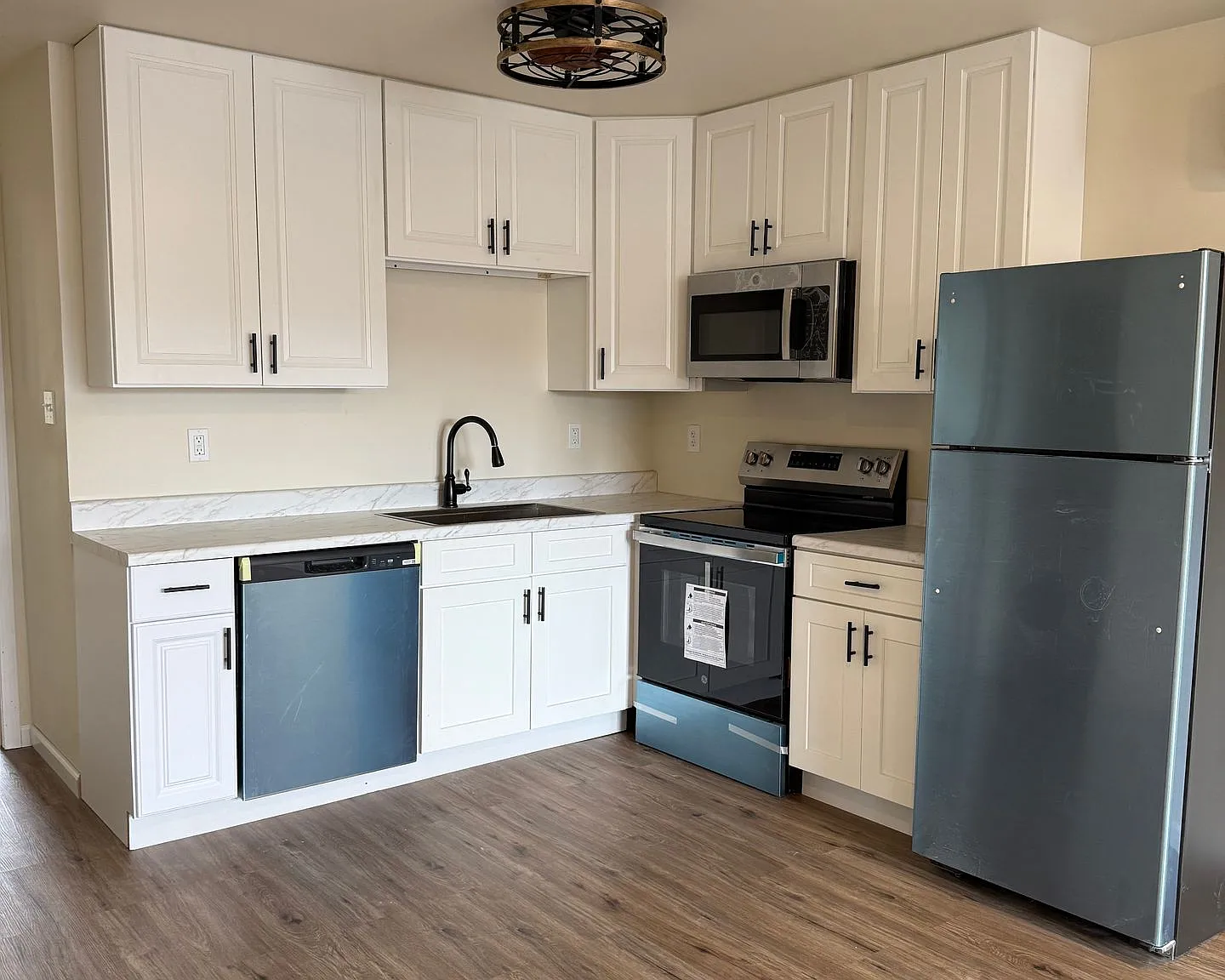 Renovated Units in Myersville! — Photo 3