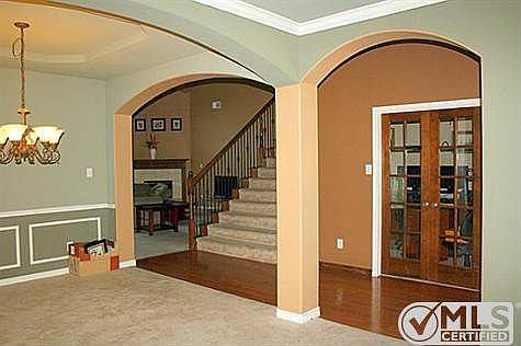 3rd image of 8510 Scottsdale Dr