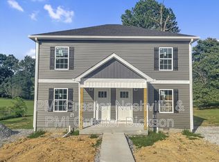 826 Old Charlotte Rd #1, White Bluff, TN 37187