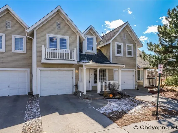 319 Hacienda Ct, Cheyenne, WY 82007