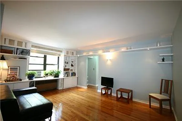 Sold by Fenwick Keats Real Estate | media 31