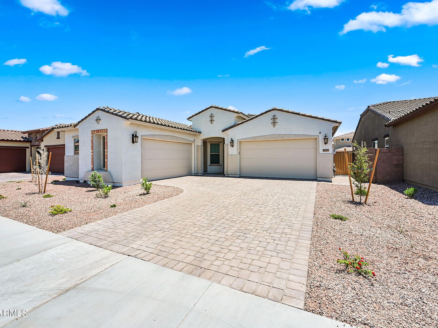 8725 W Wagon Wheel Dr, Glendale, AZ 85307 Zillow
