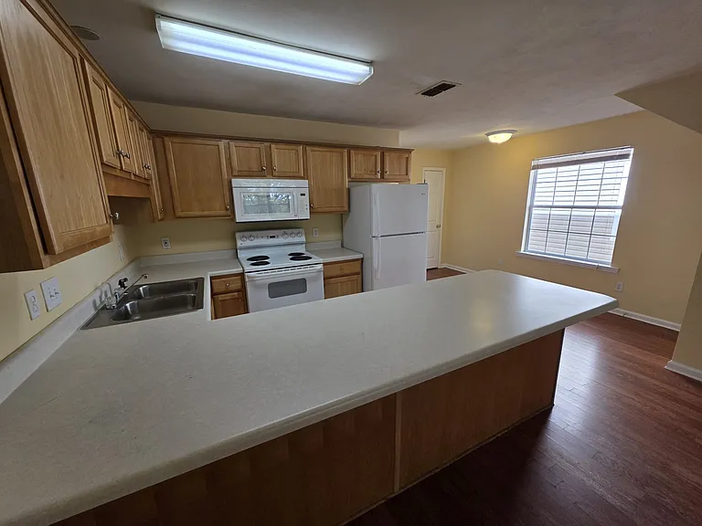 306 S Lipona Rd #5 — Photo 8