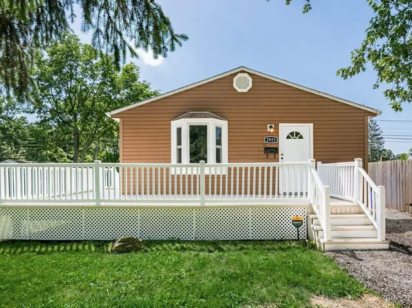 2923 Howey Rd, Columbus, OH 43224