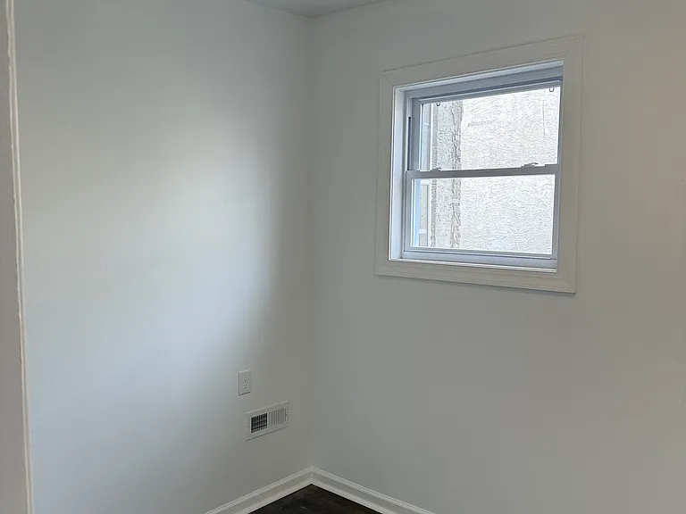 2145 N Van Pelt St — Photo 23
