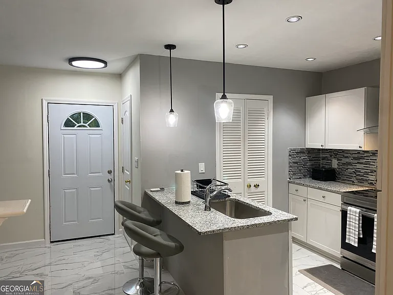 825 Forest Lake Dr S #2 — Photo 12