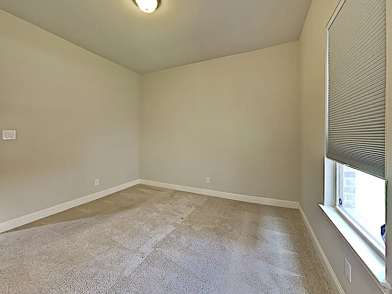 7017 Benjamin Way — Photo 16