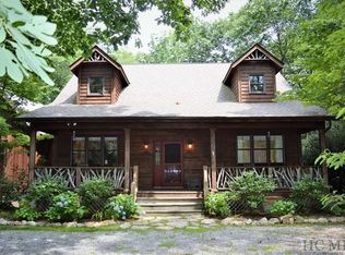 49 Highland Bog Ct, Sapphire, NC 28774