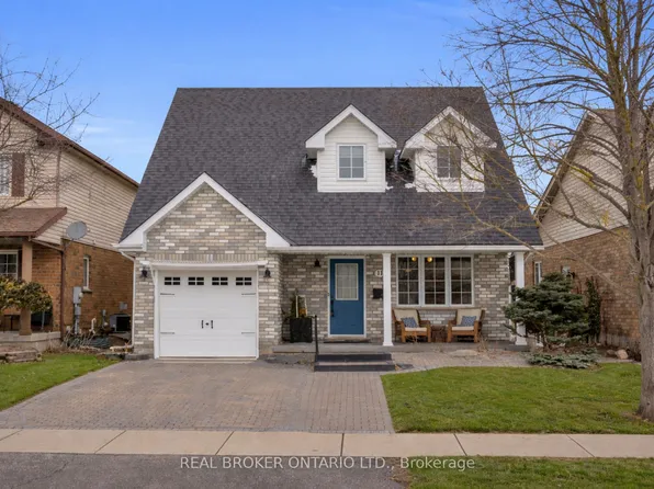 11 Raising Mill Gate, Woolwich, ON N3B 3K8