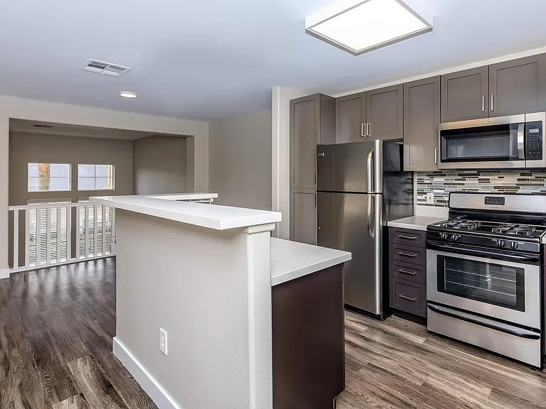 Bellecour Way Apartment Homes — Photo 31