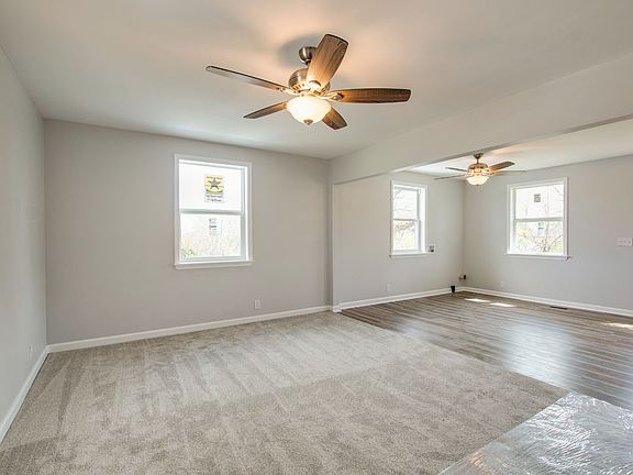 5th image of 620 Farview Dr E