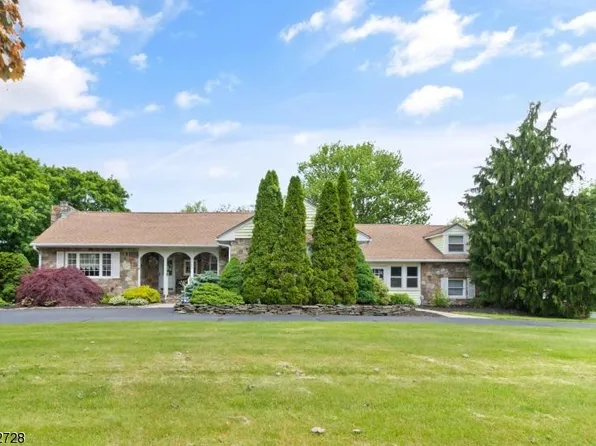 107 Mount Hermon Rd, Blairstown, NJ 07825