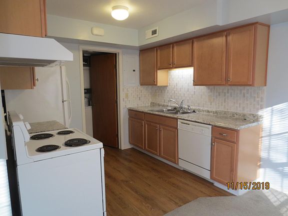 4th image of 20564 Williamsburg Ct
