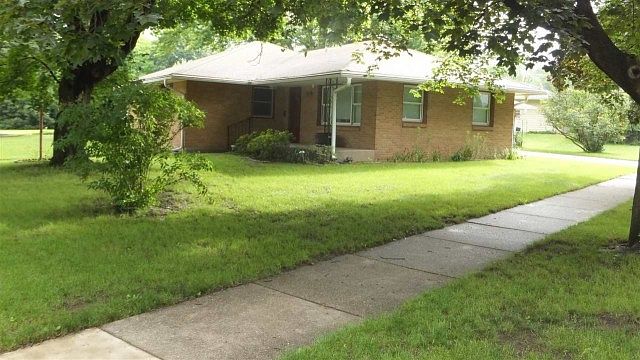 1st image of 2512 Wyoming Dr
