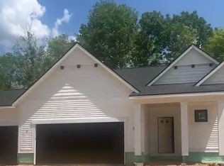 3831 Autumn Acres Dr, Rockford, MI 49341