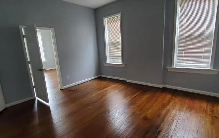 4135 S Compton Ave — Photo 14