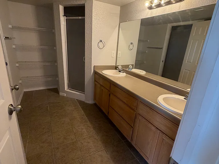 2988 Tierra Cortez Ave #A — Photo 7