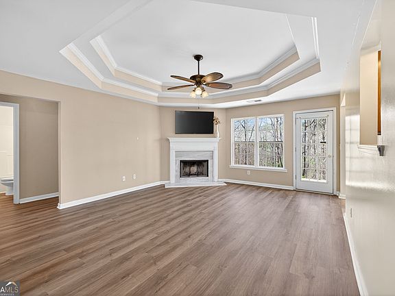 4th image of 775 Sterling Pl