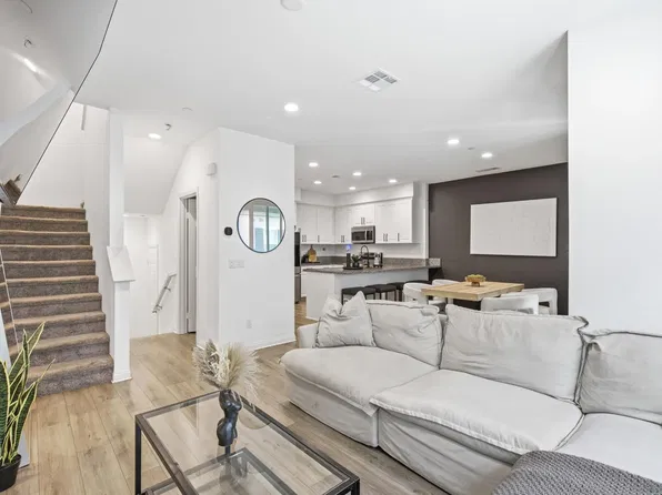2815 Clary St, Spring Valley, CA 91977