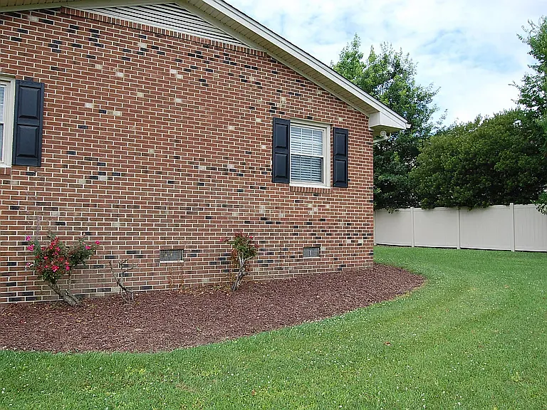 1418 Sherron Rd — Photo 4