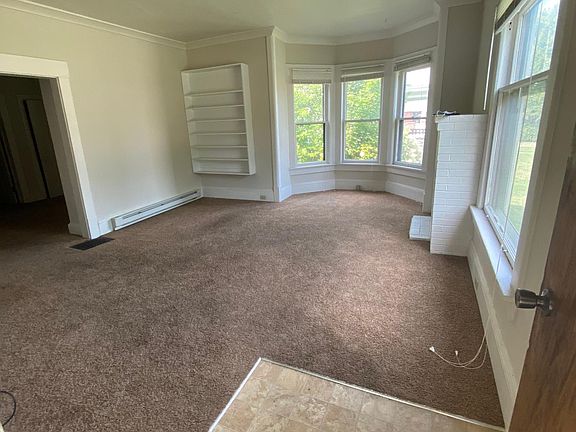 2nd image of 2278 6th St #2