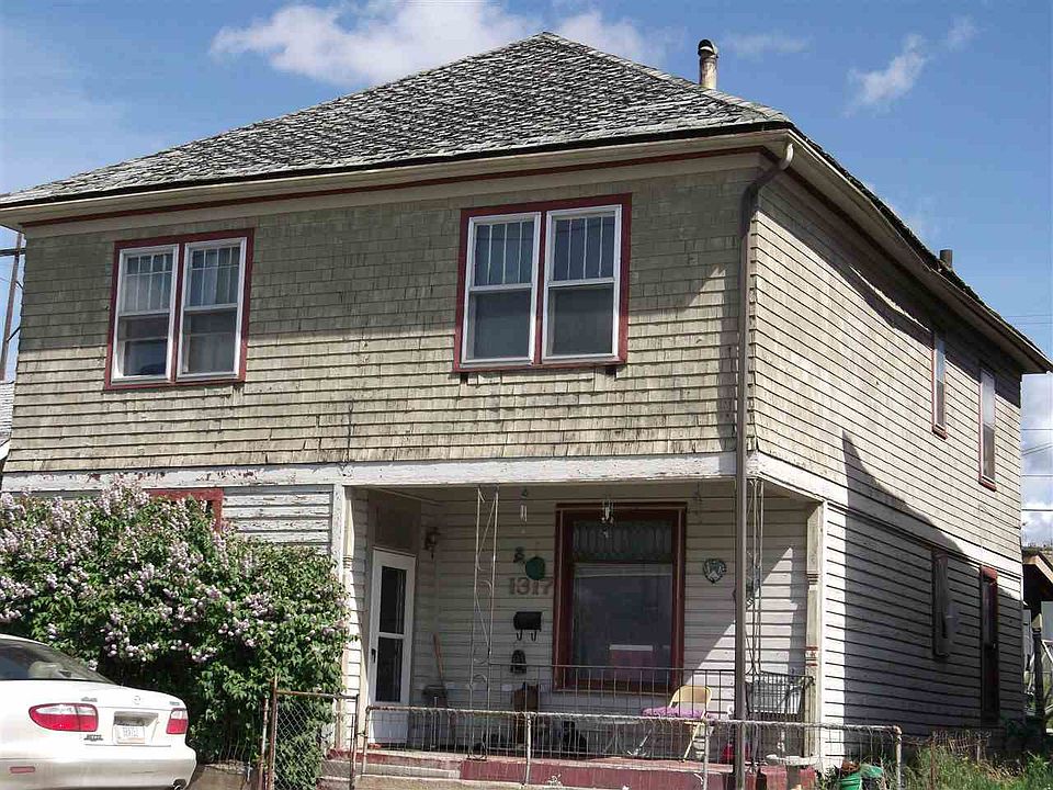 2nd image of 1317 E 2nd St
