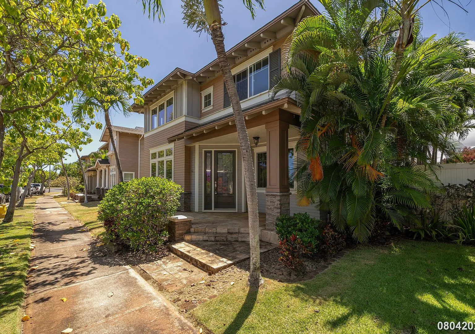 5 Bed 4 Bath in Ocean Pointe — Photo 1