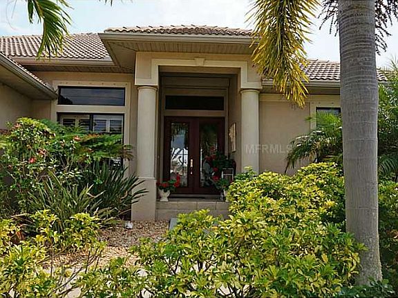 2nd image of 2509 Padre Island Dr