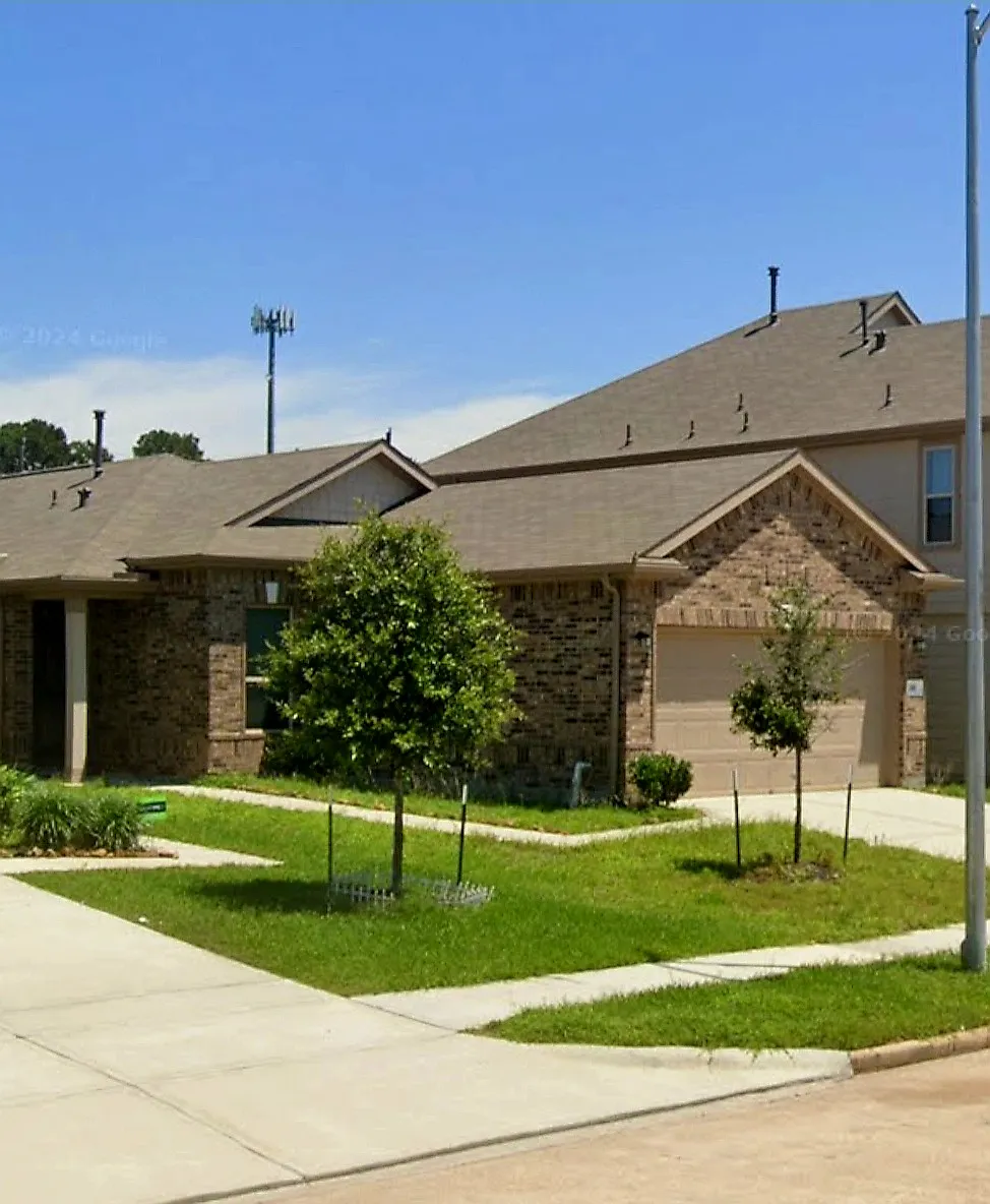 Building Photo - 610 Willow Briar Dr