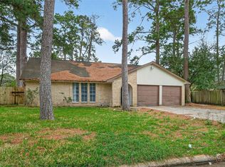 8006 White Swan Dr, Humble, TX 77396