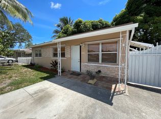 6440 SW 23rd St, Hollywood, FL 33023