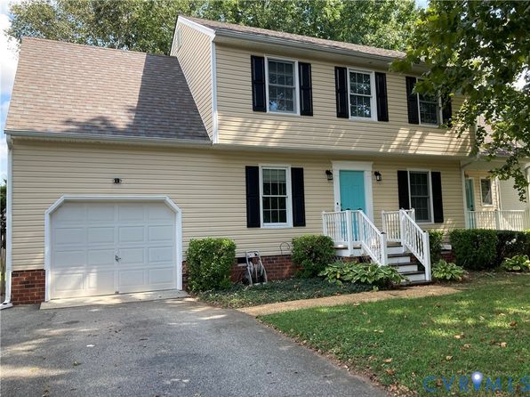 8308 Southern Watch Pl