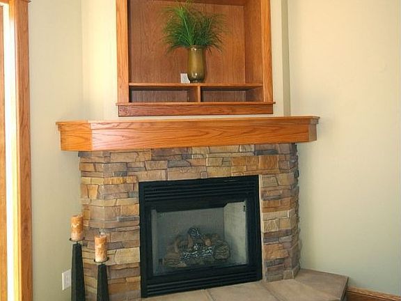 4th image of 7800 Stillwater Pl N