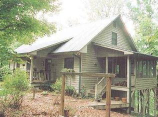 715 Sunburst Ln, Clarkesville, GA 30523