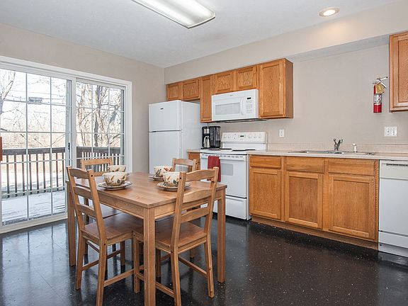 4th image of 1496 N Kinser Pike #3B-1504Sqft