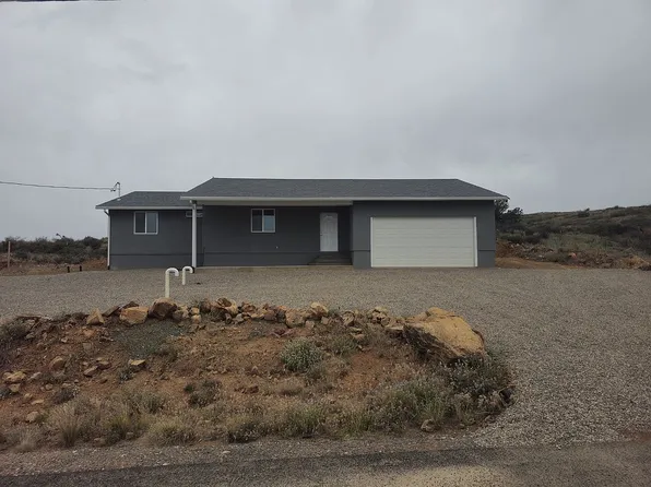 19539 E Sage Brush Dr, Mayer, AZ 86333