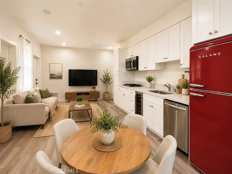 5630 Beck Ave — Photo 7